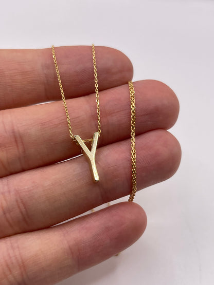 9ct gold initial Y necklace
