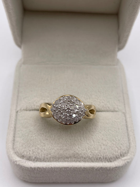9ct gold diamond cluster ring
