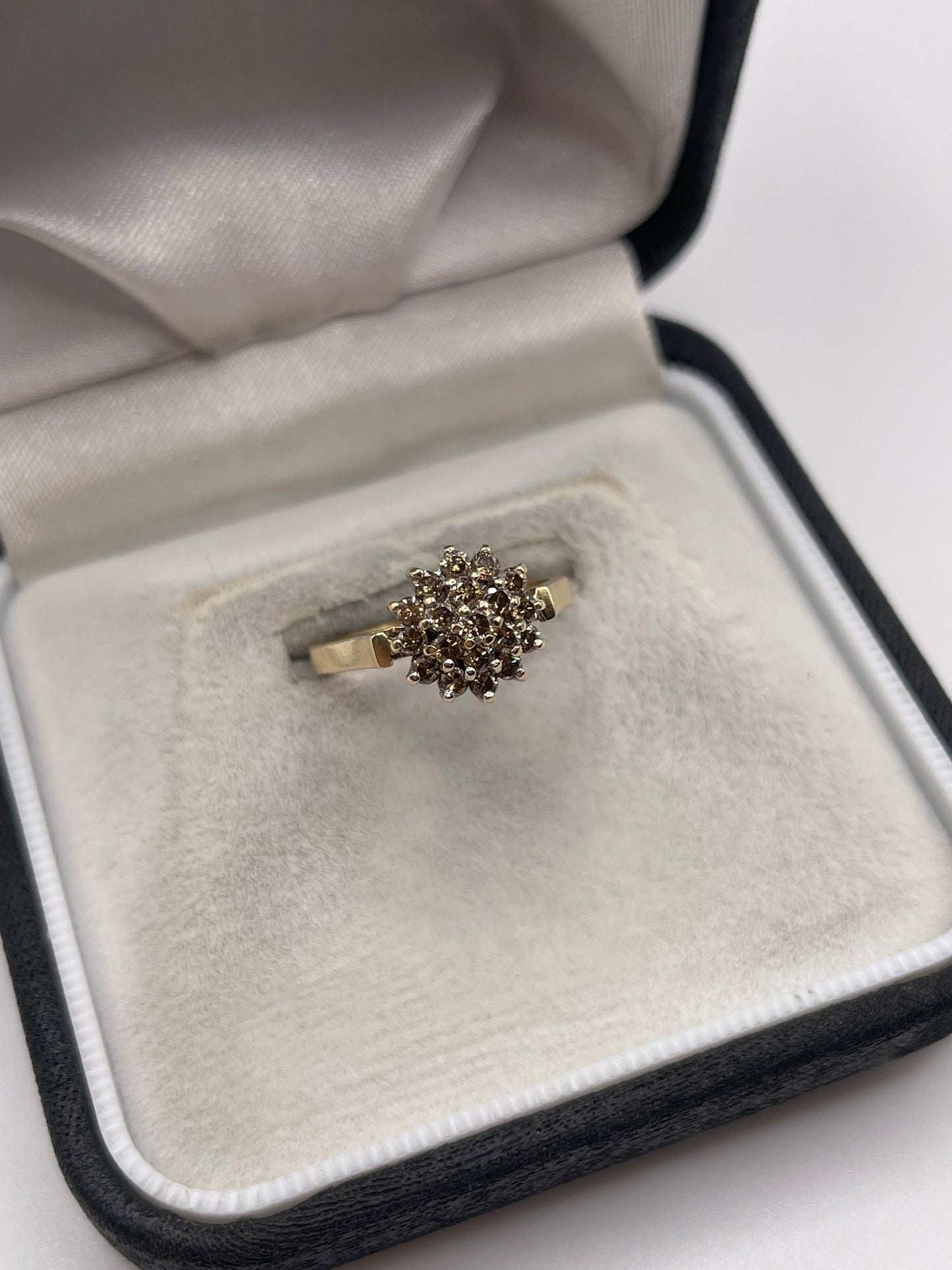 9ct gold cognac diamond cluster ring