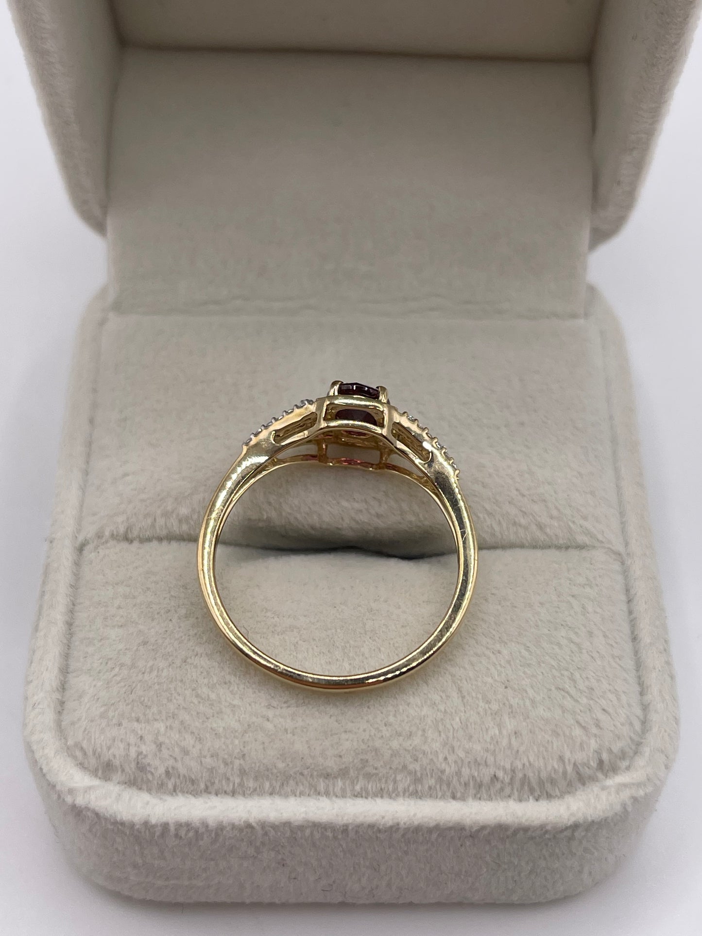 9ct gold tourmaline and zircon ring