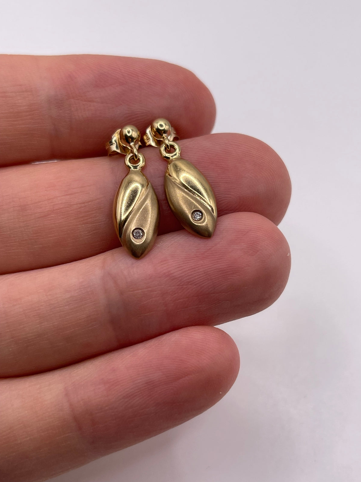 9ct gold diamond earrings