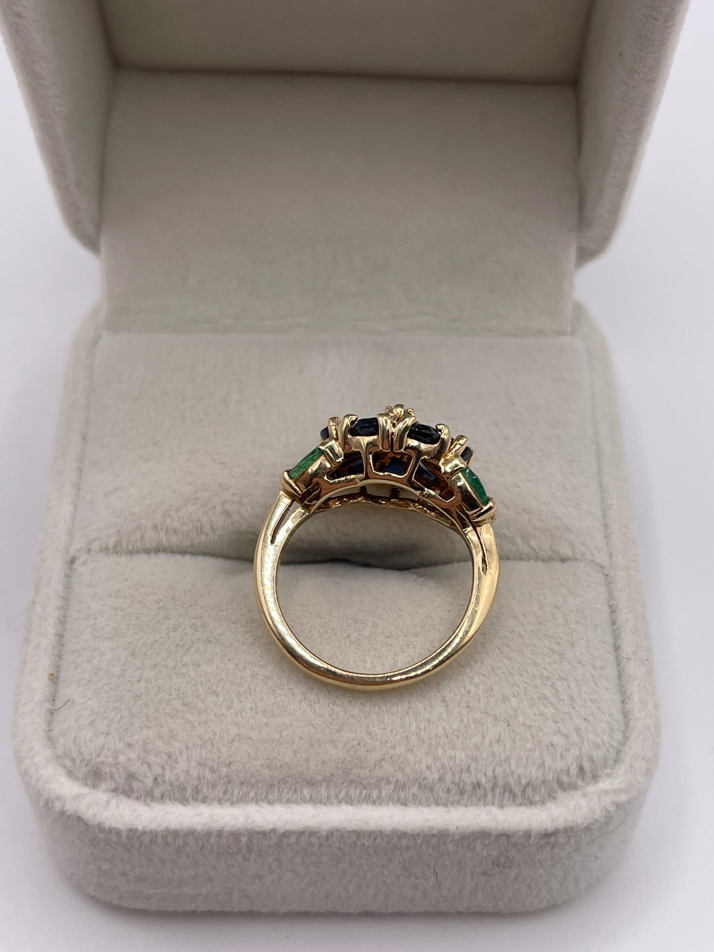 14ct gold sapphire, emerald and diamond ring