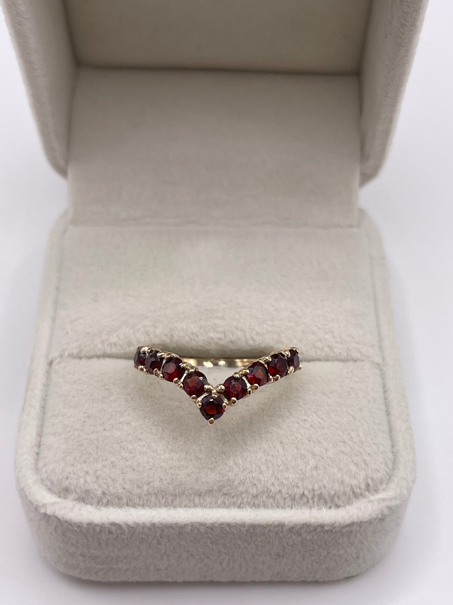 9ct gold garnet wishbone ring