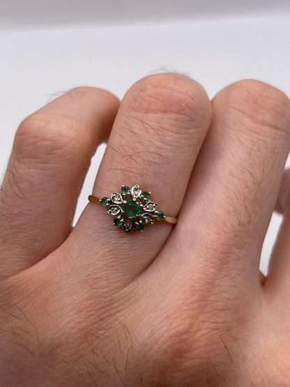 9ct gold emerald and diamond ring