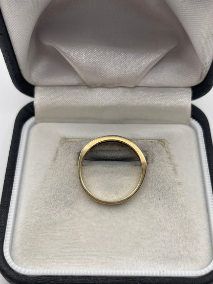 9ct gold sapphire and diamond ring
