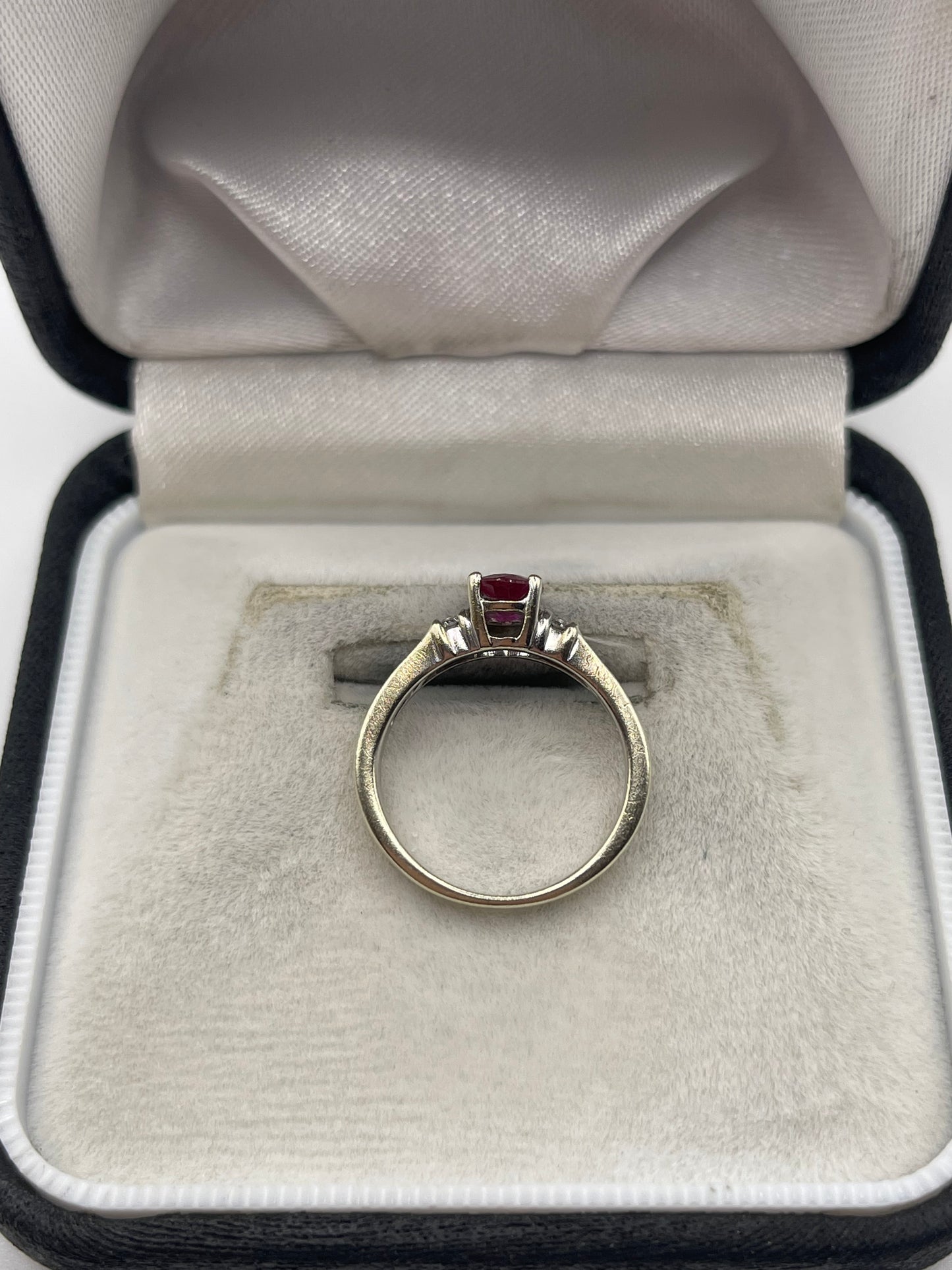 9ct white gold ruby and diamond ring