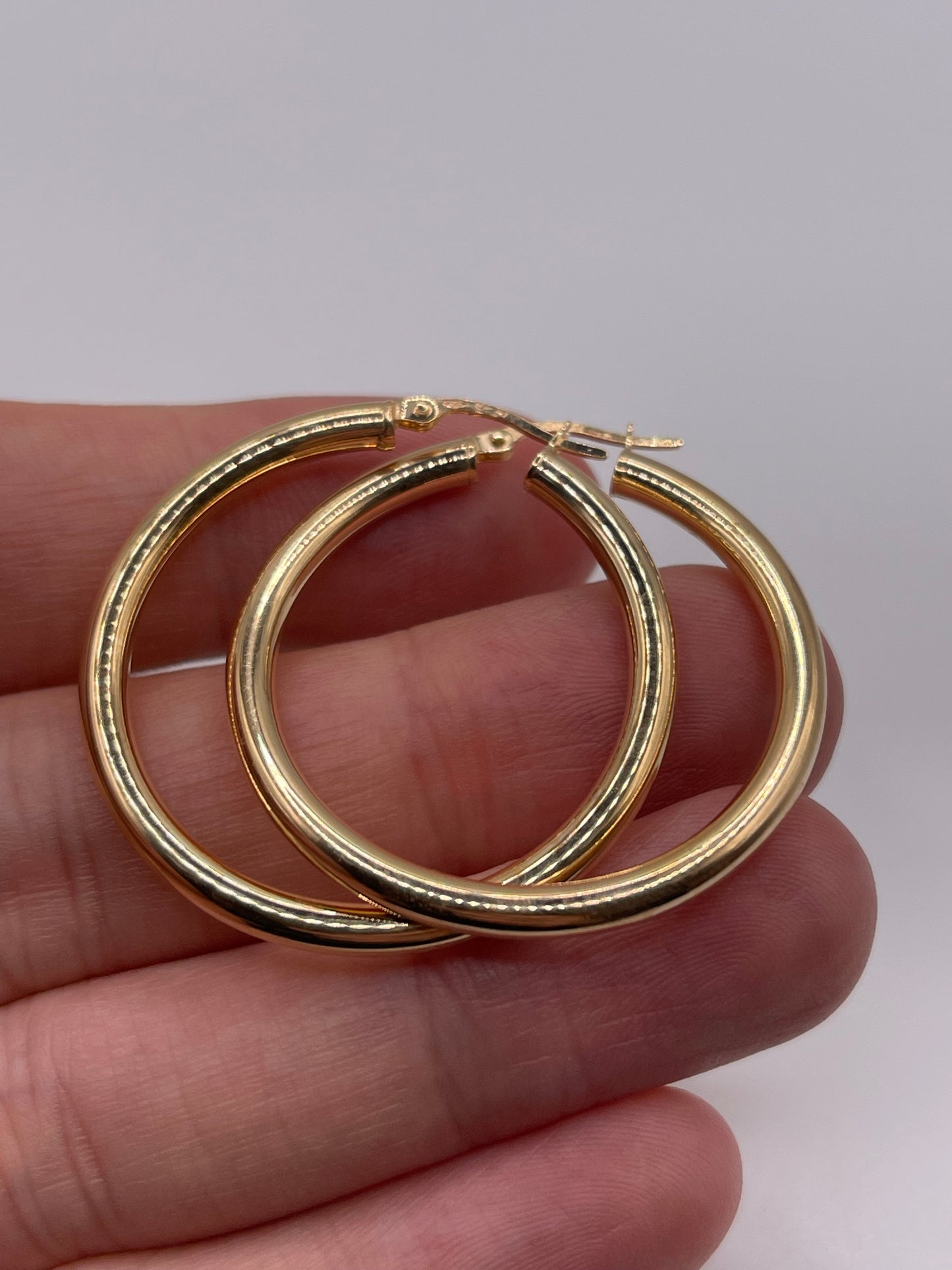 9ct gold creole earrings