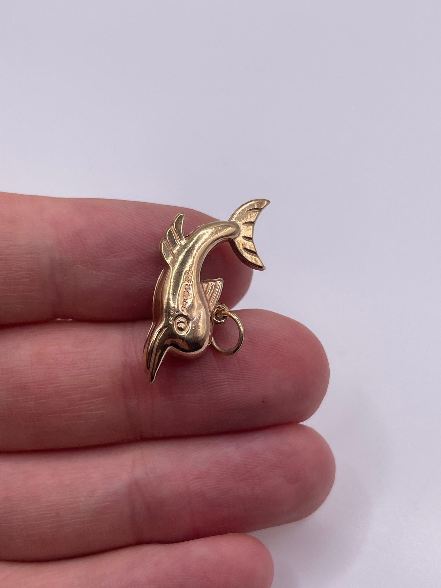 9ct gold dolphin charm