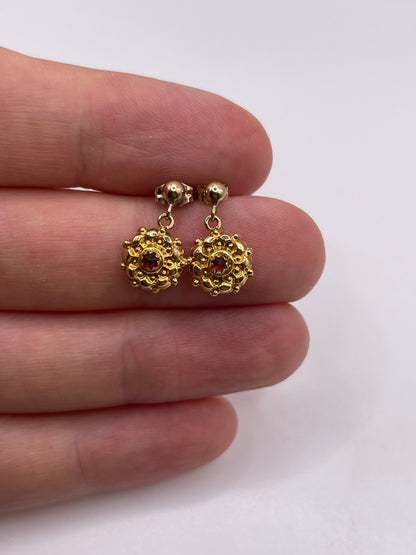 9ct gold garnet earrings