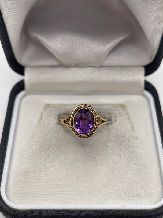9ct gold amethyst ring