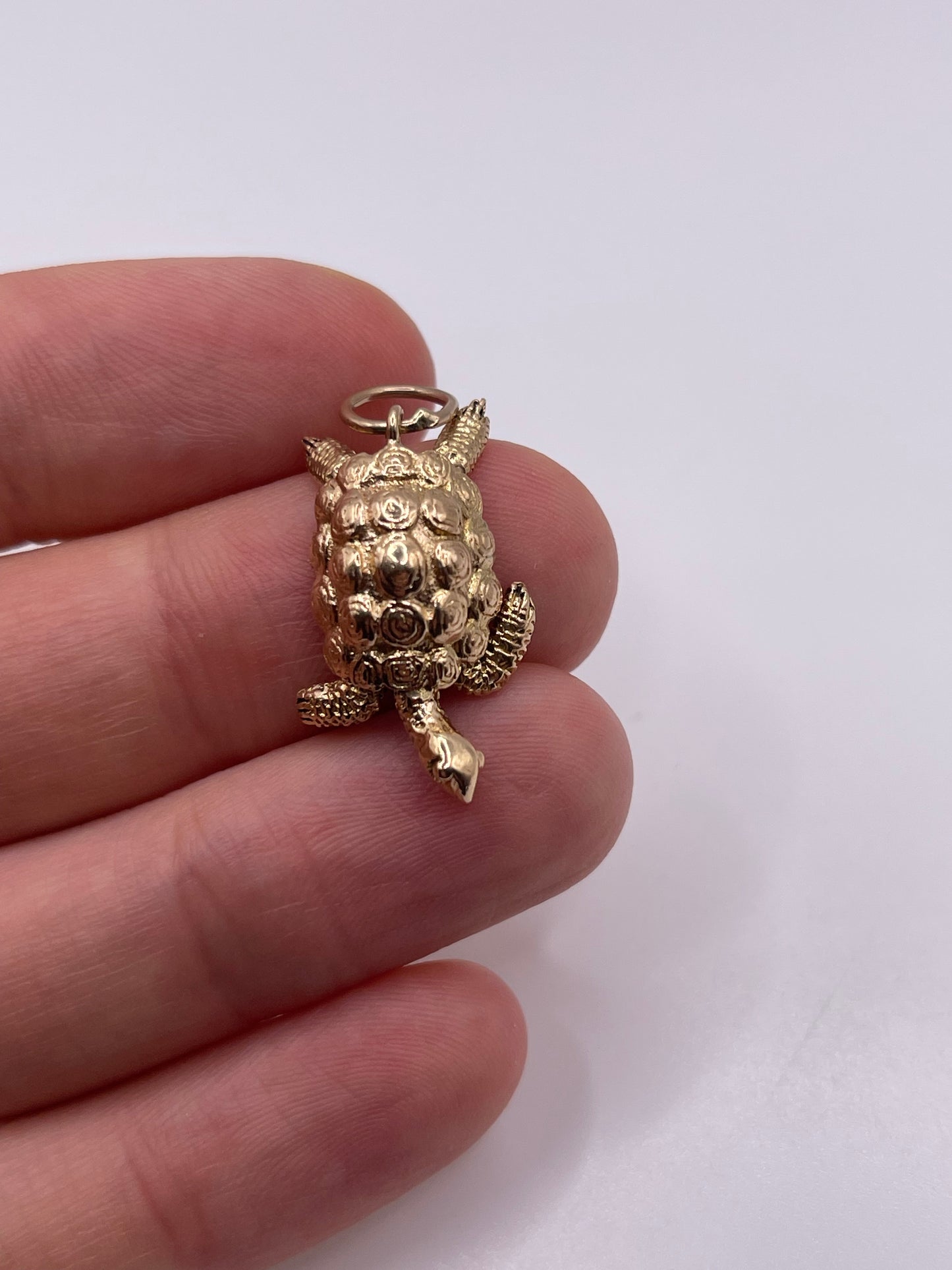 9ct gold turtle charm