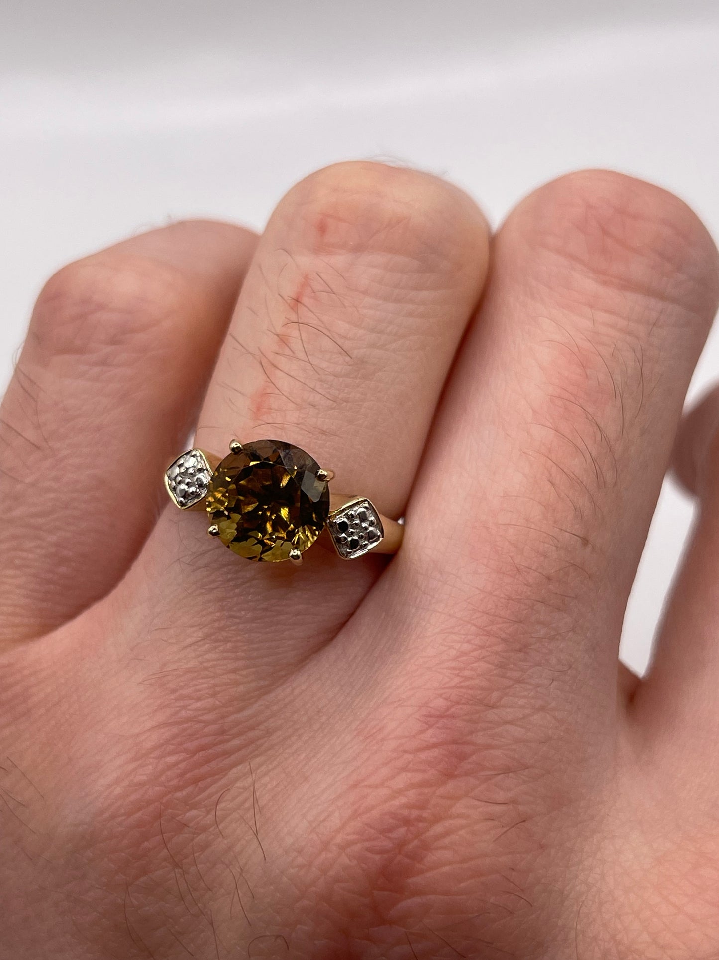9ct gold Smokey quartz and diamond ring