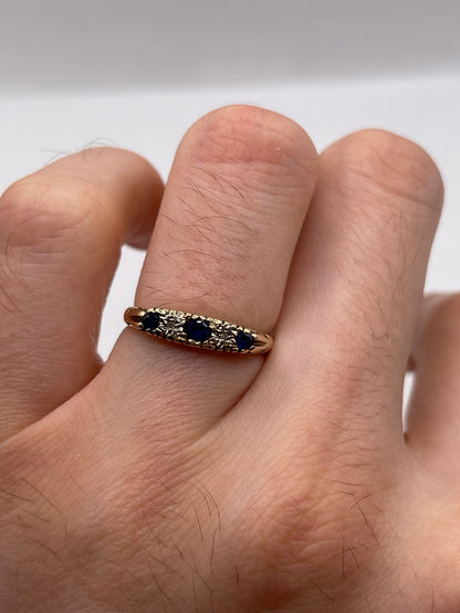 9ct gold sapphire and diamond ring