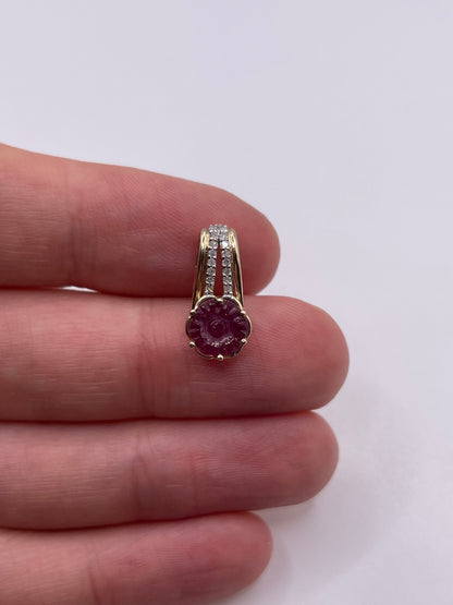 9ct gold carved ruby and diamond pendant