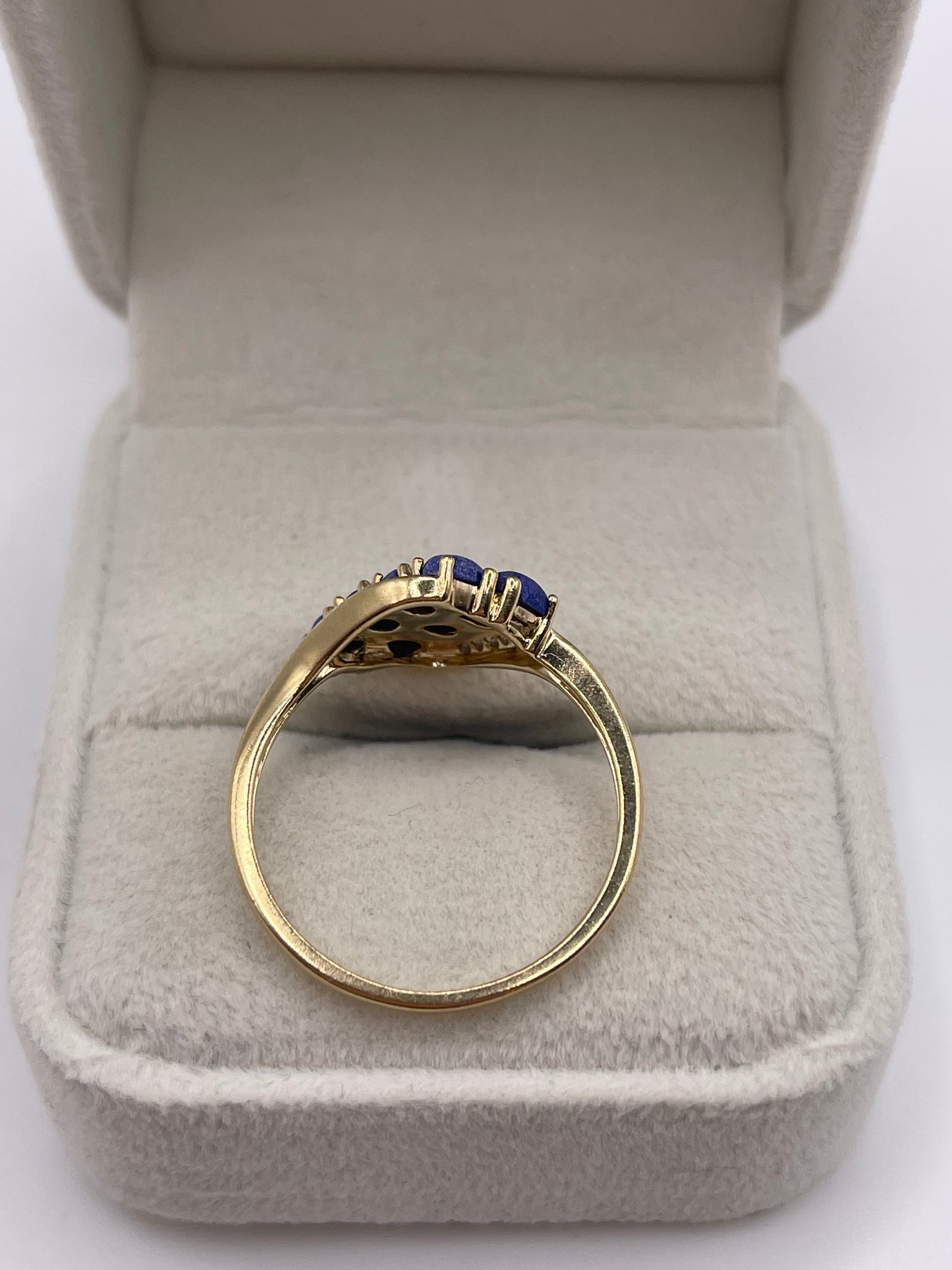 9ct gold lapis lazuli and diamond ring