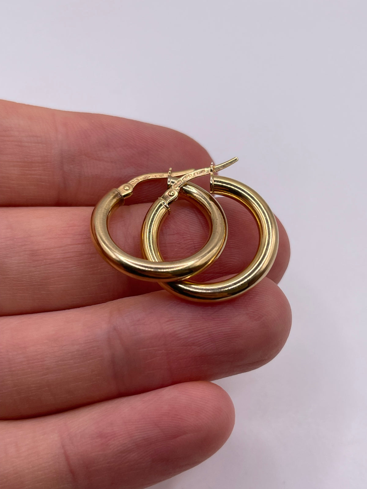9ct gold creole earrings