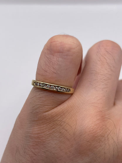 9ct gold diamond ring