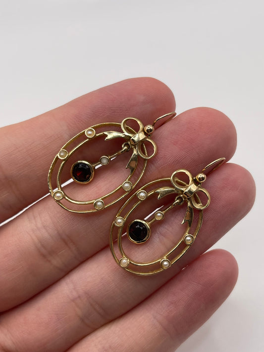 9ct gold garnet and pearl earrings
