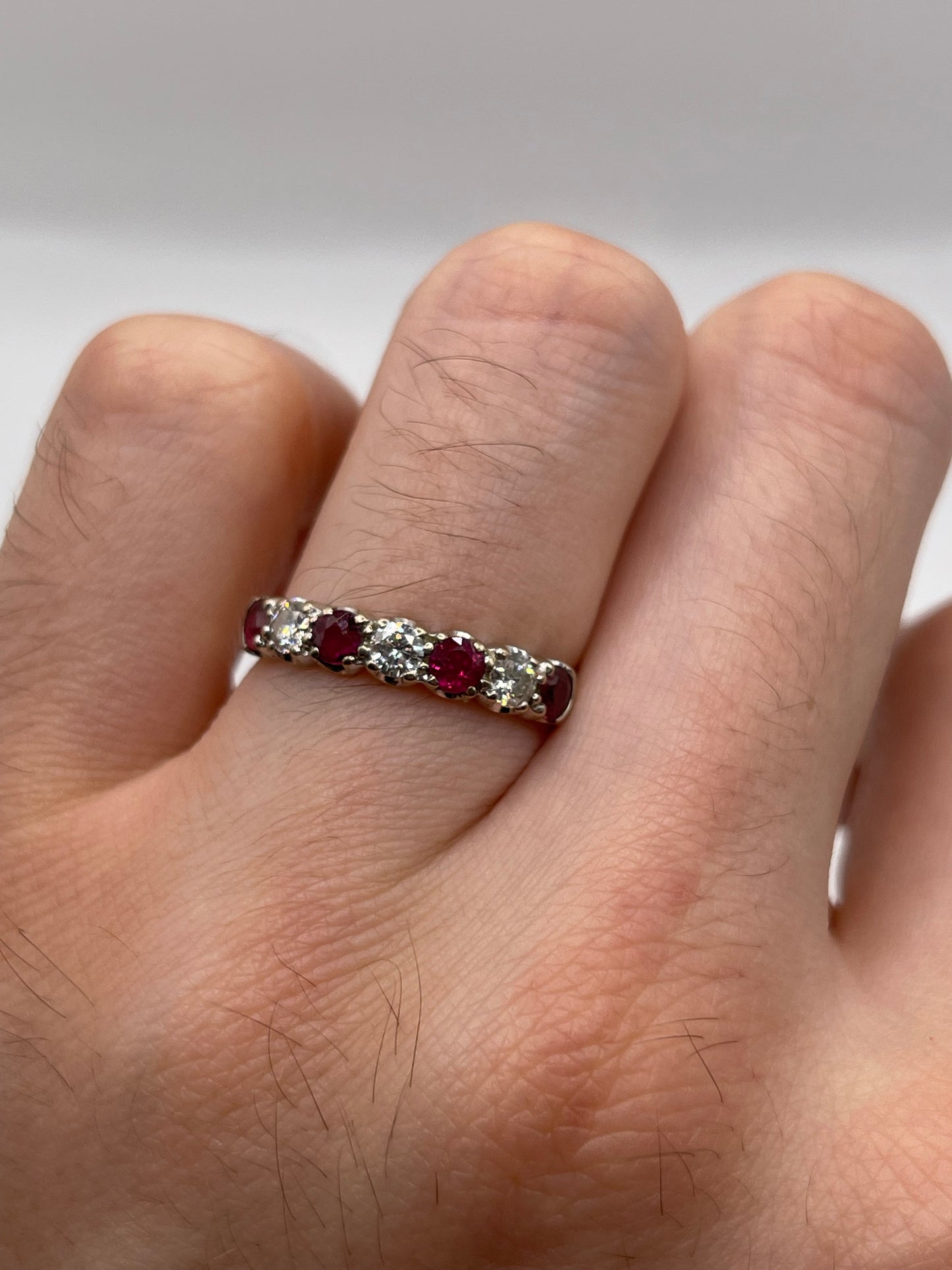 18ct gold ruby and diamond ring