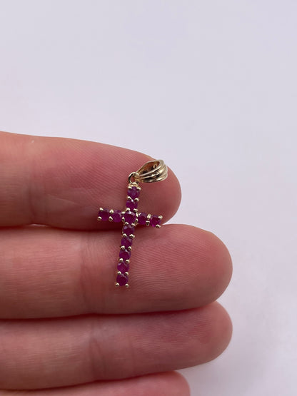 9ct gold ruby cross pendant