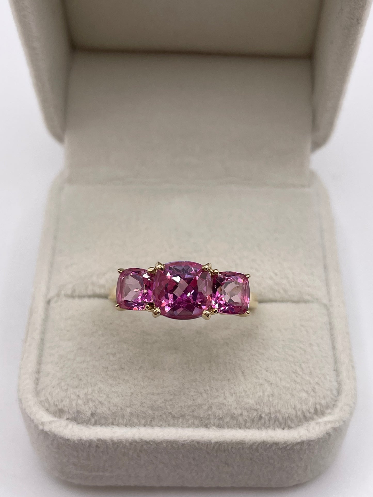 9ct gold pink topaz ring