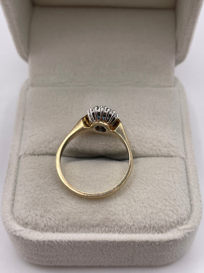 9ct gold topaz and diamond ring