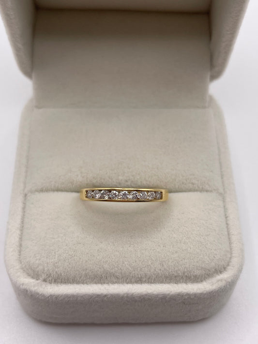 18ct gold diamond ring