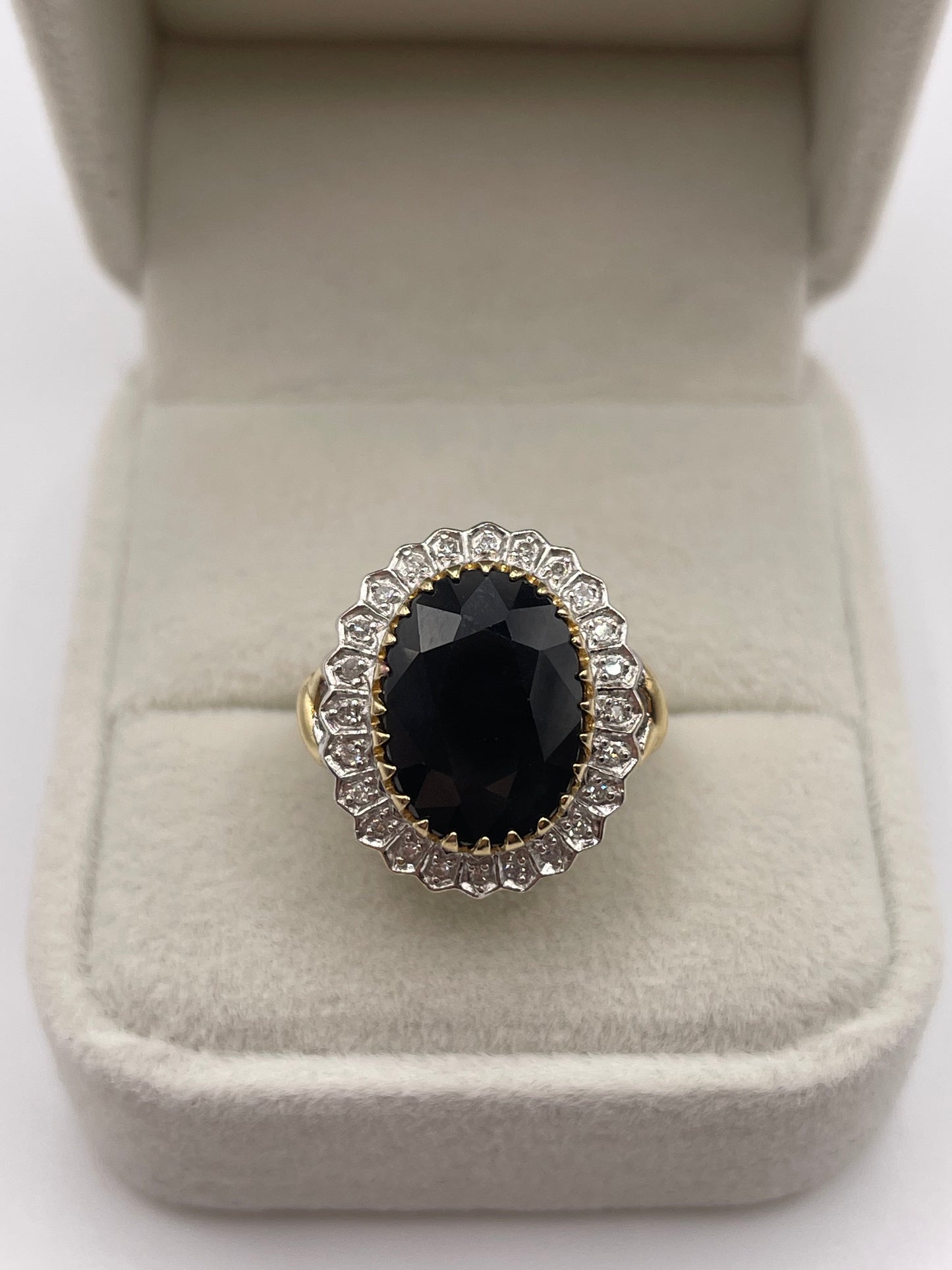 9ct gold sapphire and diamond ring