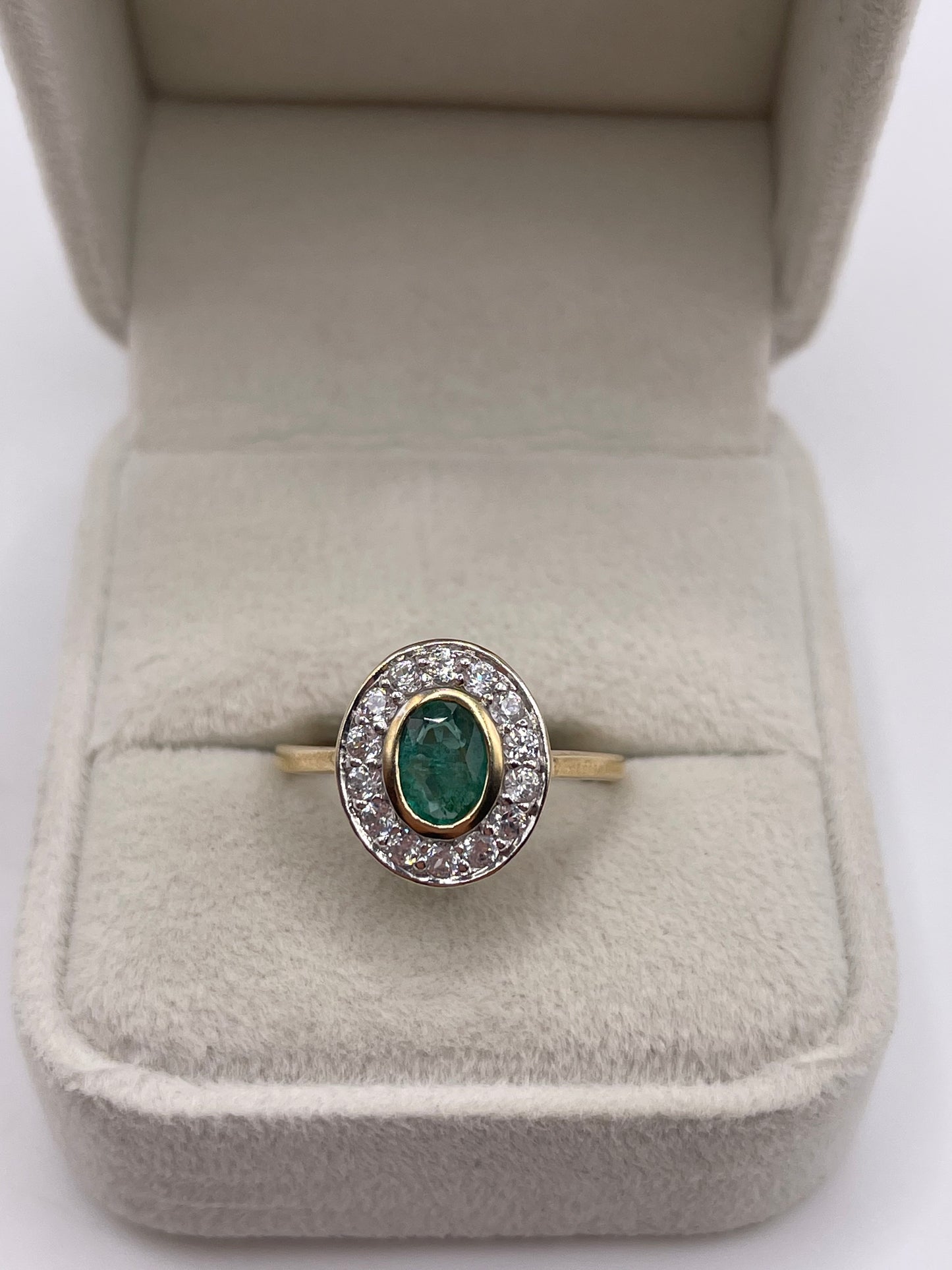 9ct gold emerald and zircon ring