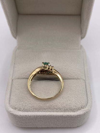 9ct gold emerald and diamond ring