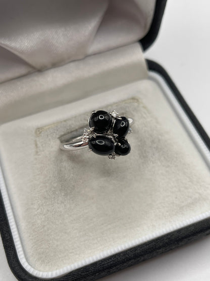 18ct white gold jet and diamond ring