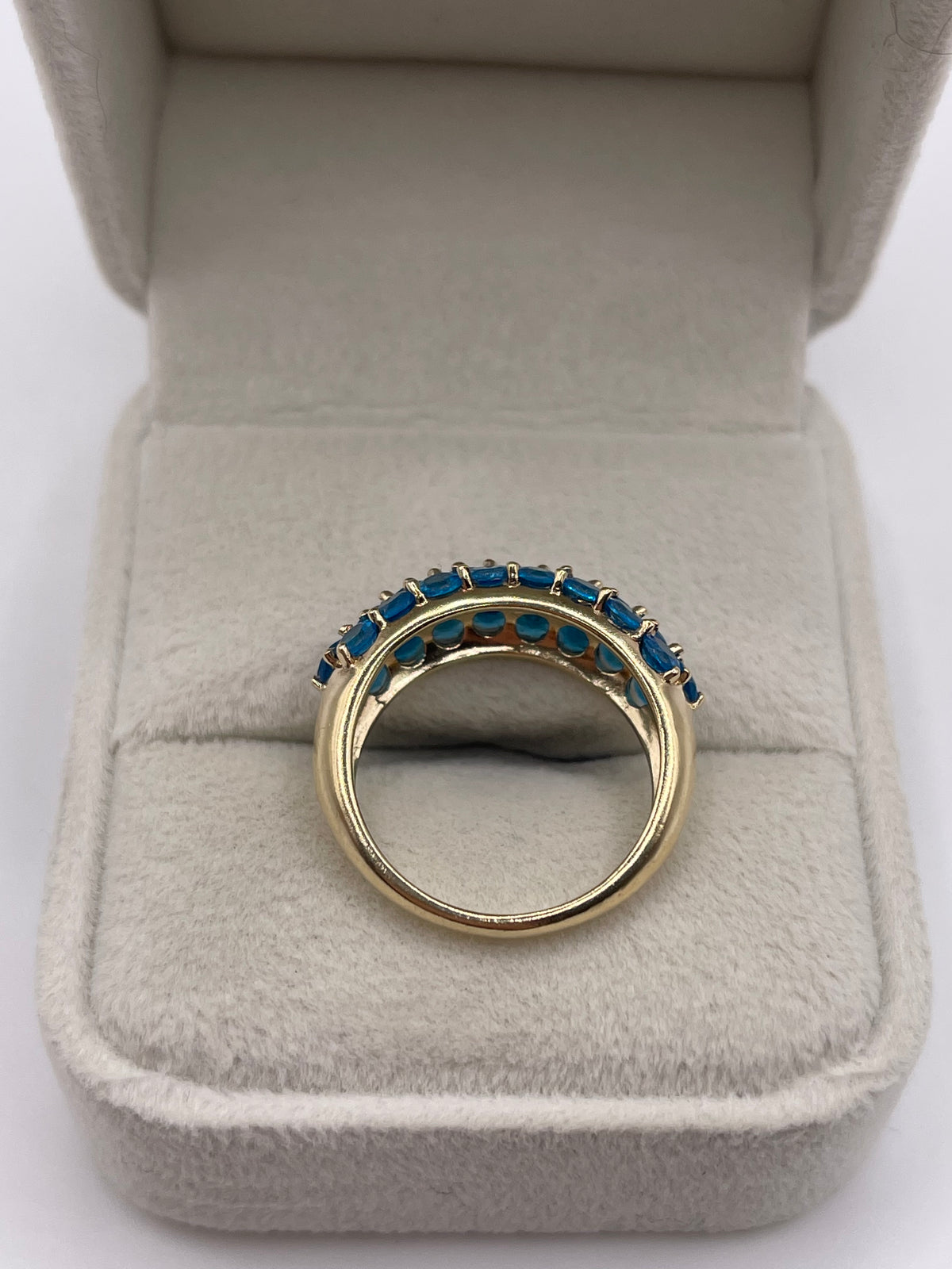 9ct gold blue apatite cluster ring