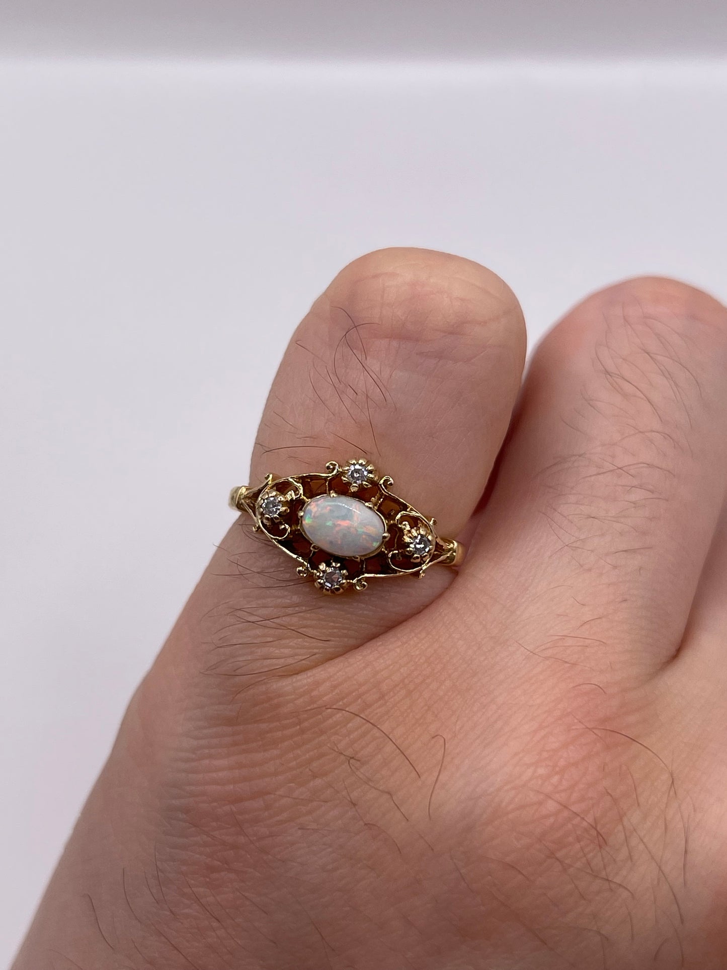 9ct gold opal and diamond ring