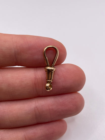 9ct rose gold dog clip 4