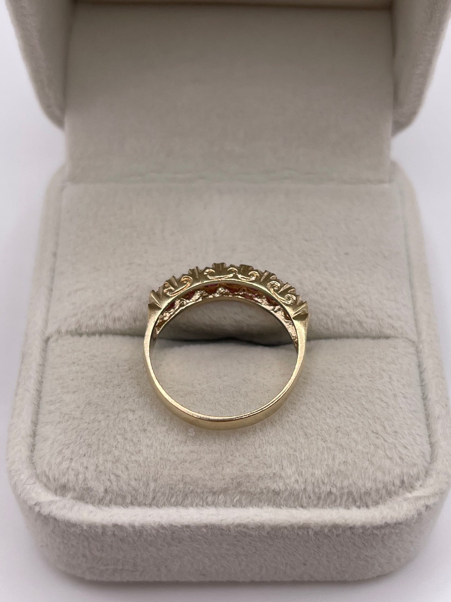 9ct gold ruby ring