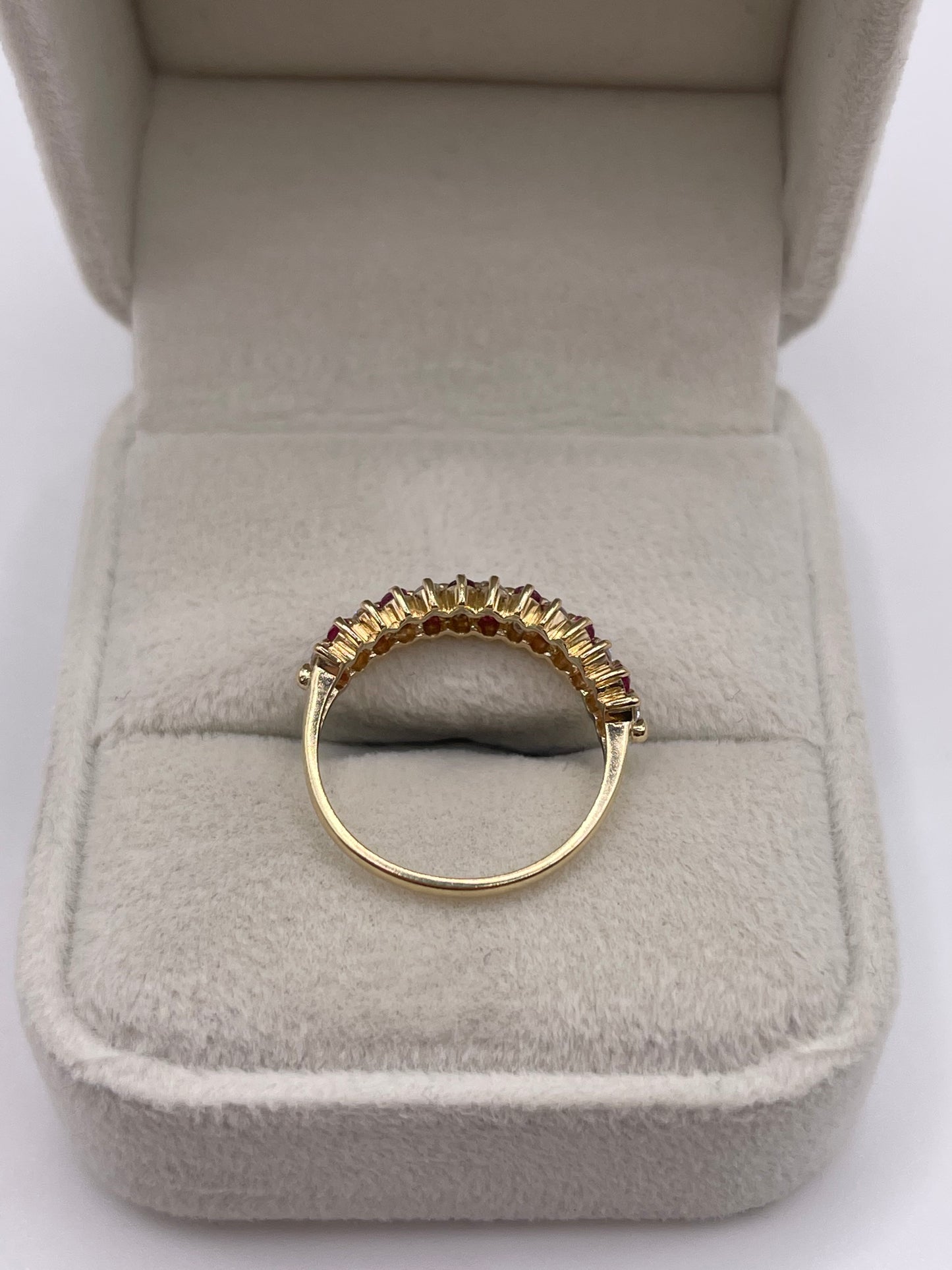 9ct gold ruby and cz ring