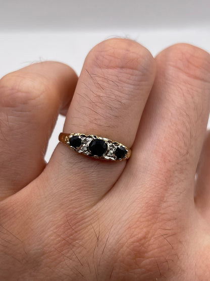 9ct gold sapphire and diamond ring