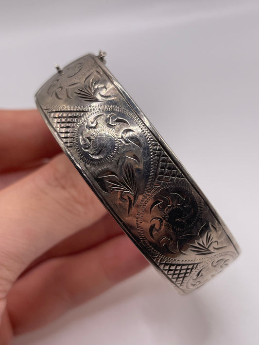 Vintage silver bangle