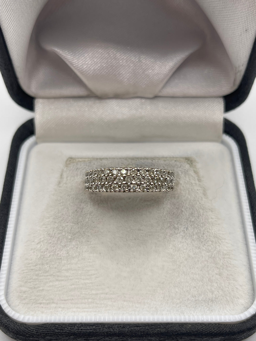 9ct gold diamond cluster ring