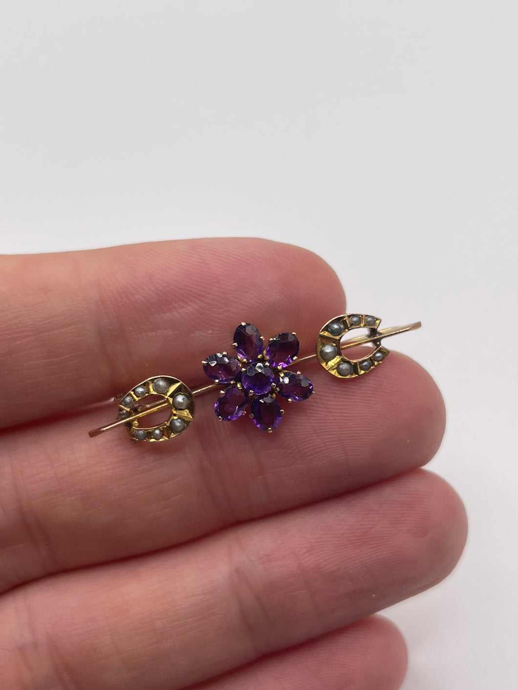 9ct gold amethyst and pearl brooch