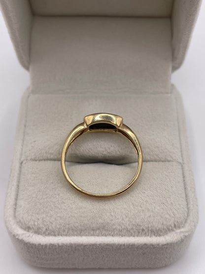 9ct gold black opal triplet ring