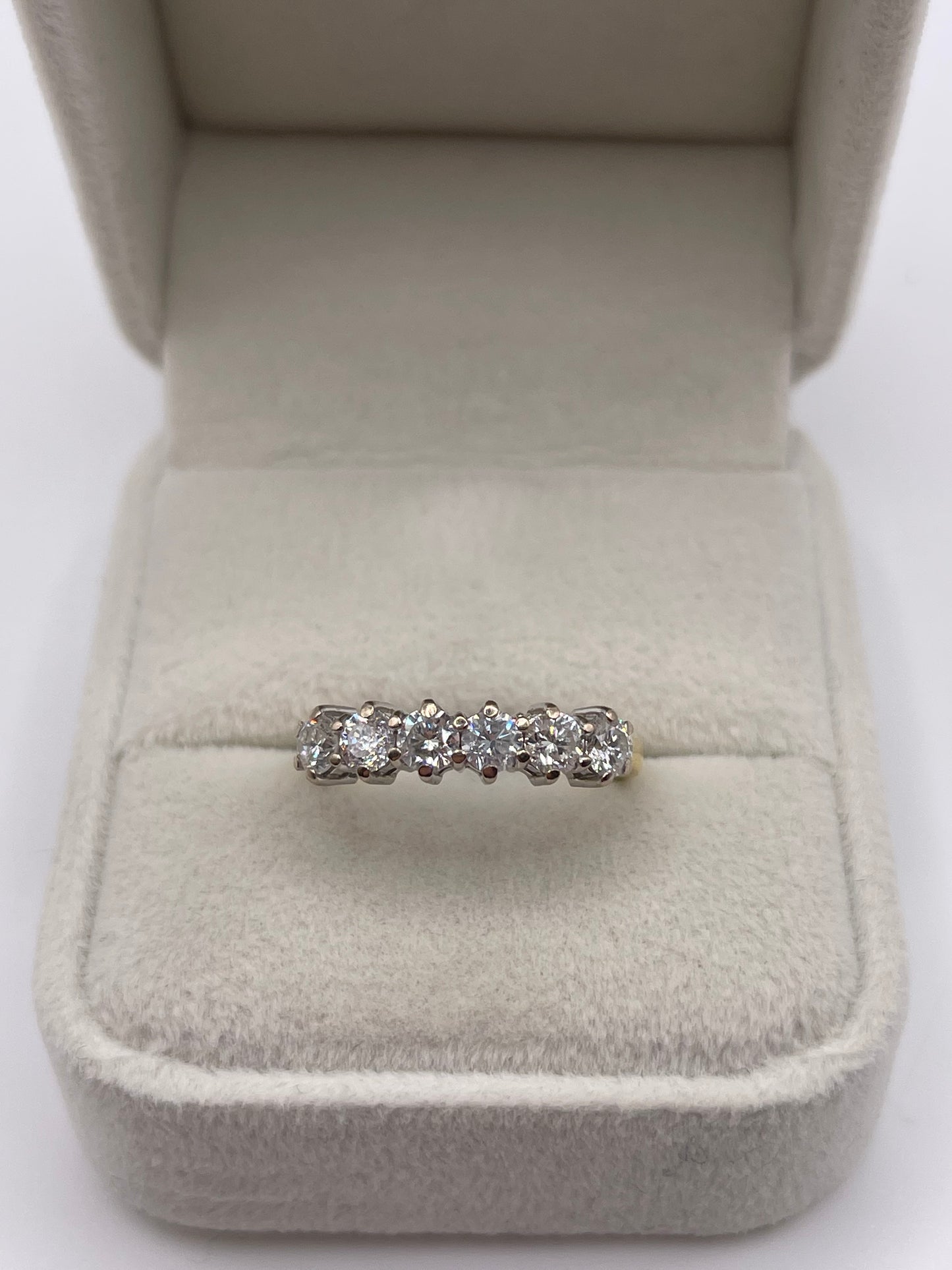 18ct gold 1ct diamond ring