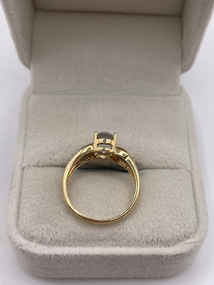9ct gold aquamarine and diamond ring