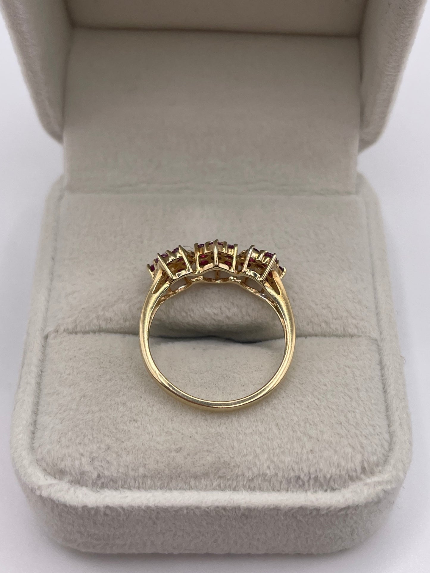 9ct gold ruby and diamond ring