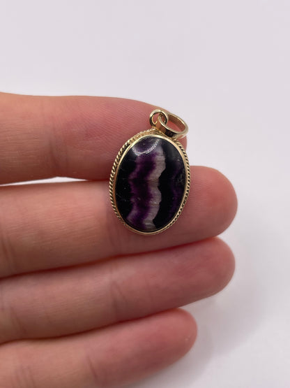 9ct gold blue John pendant