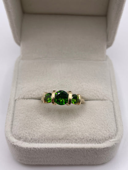 9ct gold diopside ring