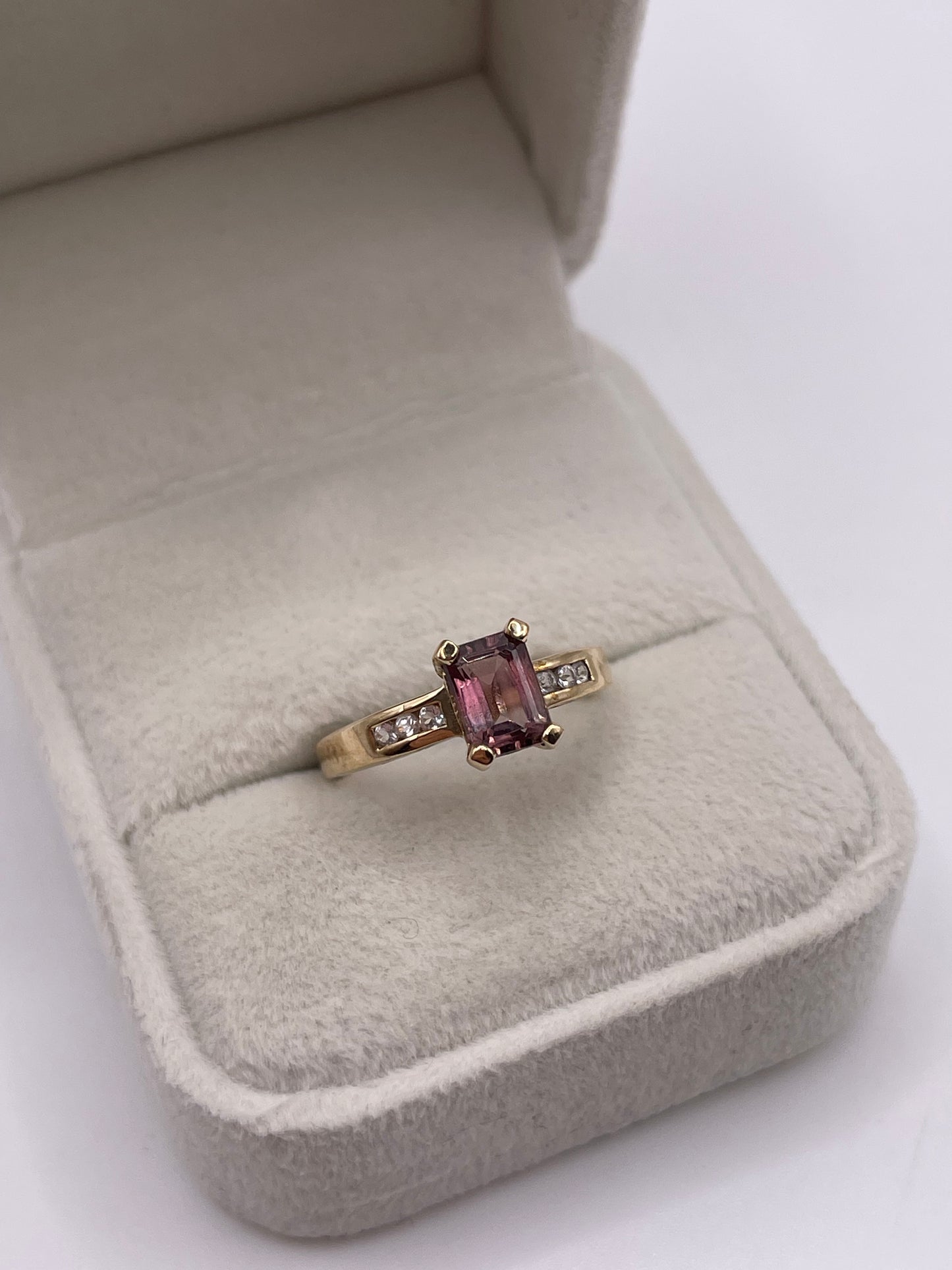 9ct gold tourmaline and zircon ring