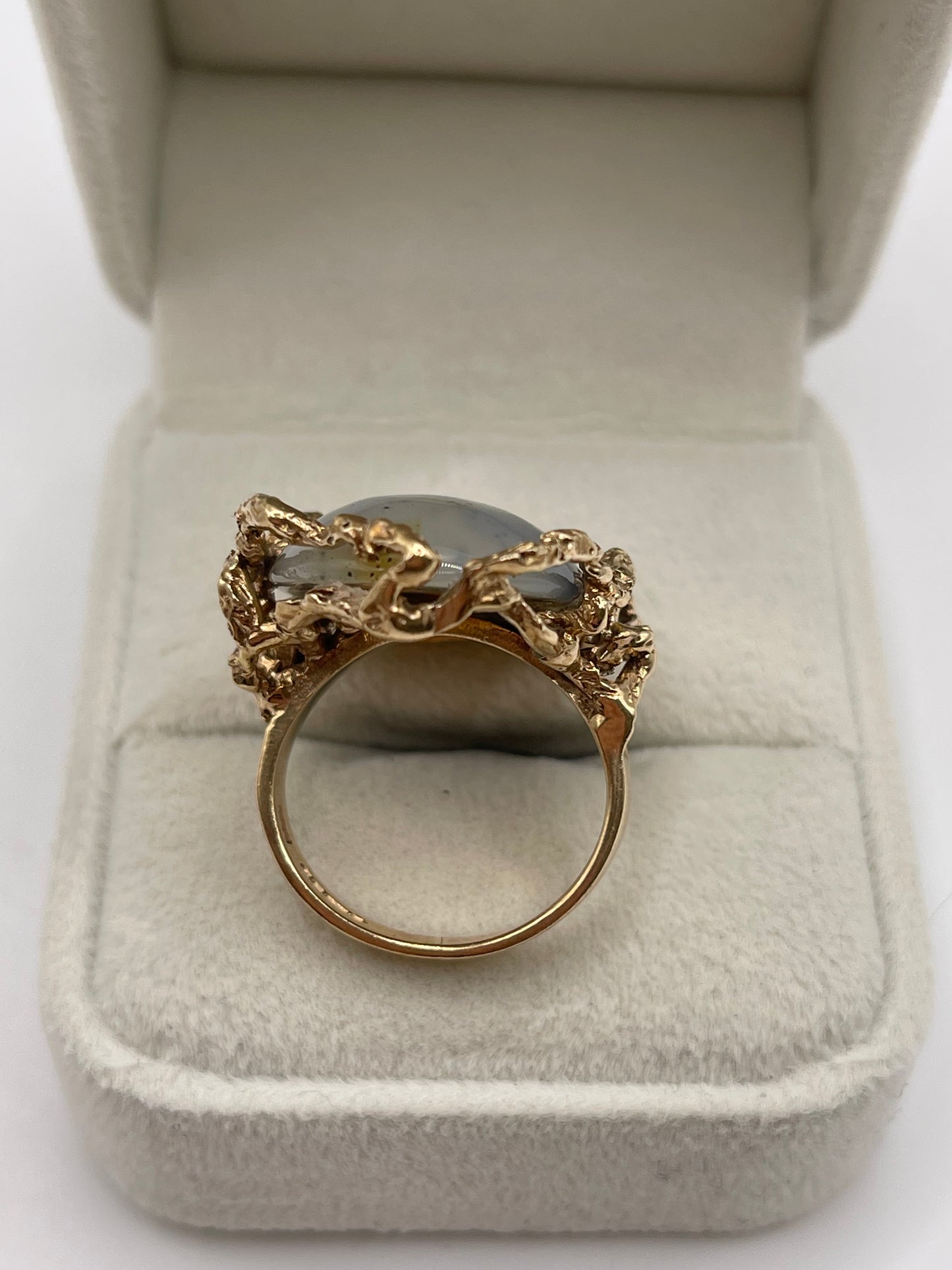 9ct gold moss agate ring