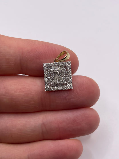9ct gold diamond cluster pendant