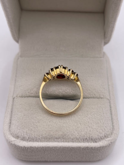 9ct gold garnet cluster ring